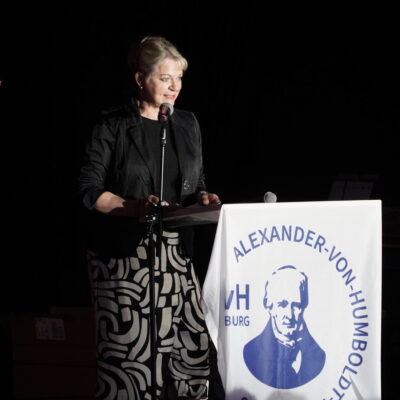 rin Frau Hansen bei ihrer Rede