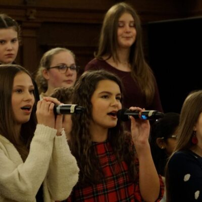 Singende AvH-Schülerinnen beim Harburger Rathauskonzert 2025