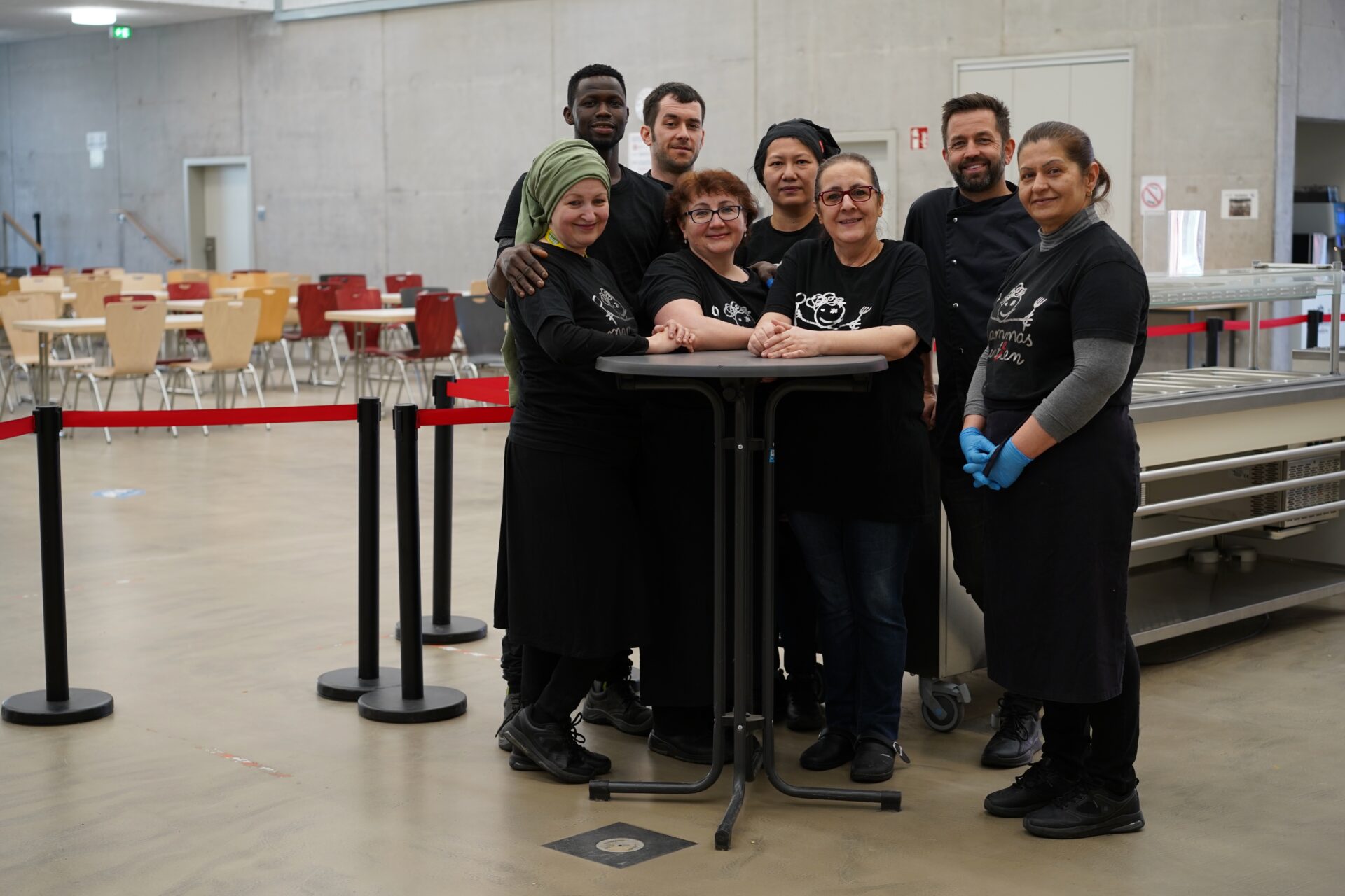 Das ganze Küchenteam von mammas canteen