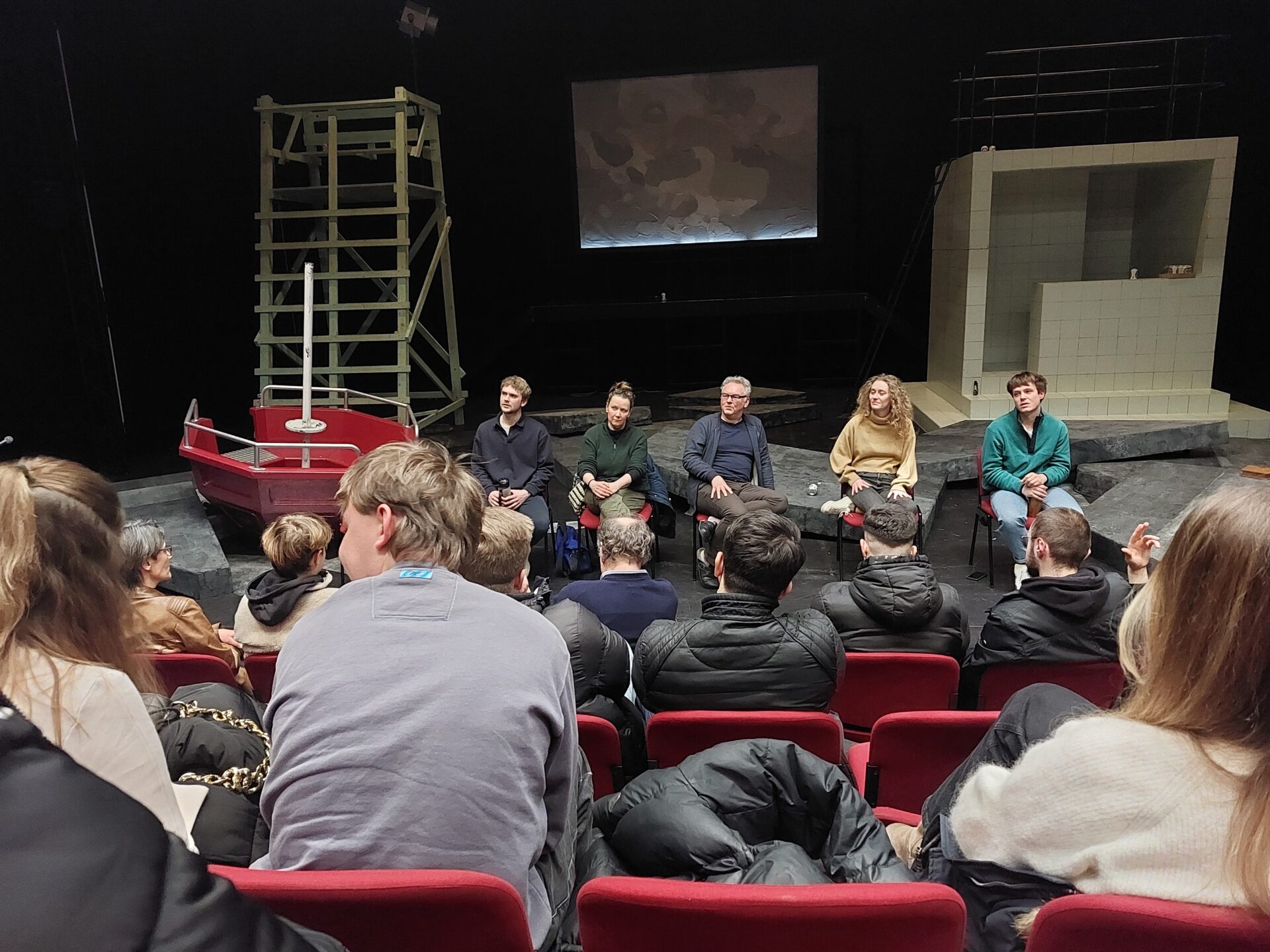 Nachgespräch im Jungen Schauspielhaus